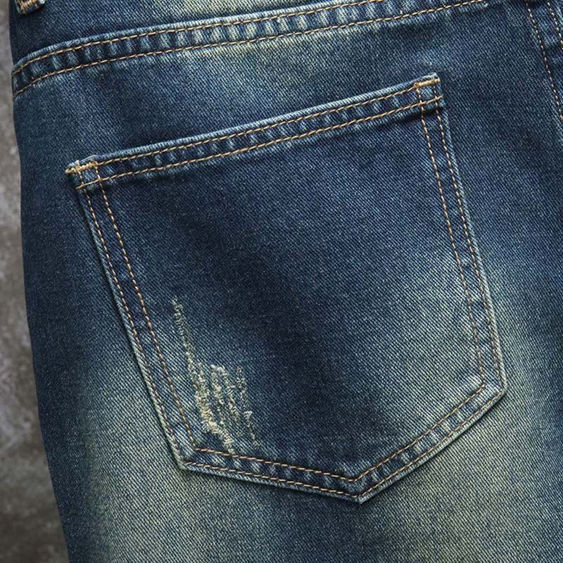 Nuovi pantaloncini da uomo in  - Men'S Shoes With Jeans recensione e prezzo